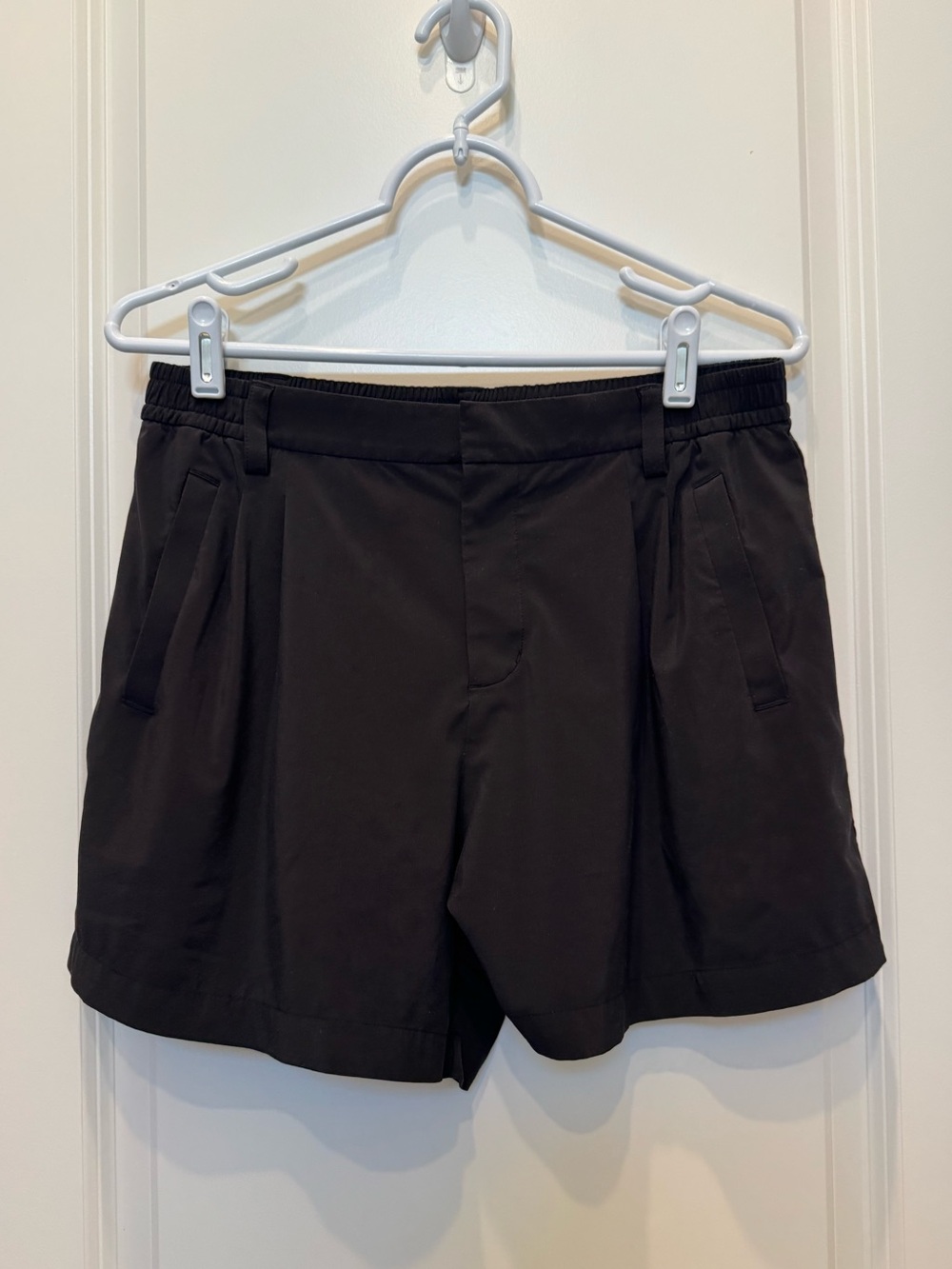 Vuori Villa Trouser Shorts